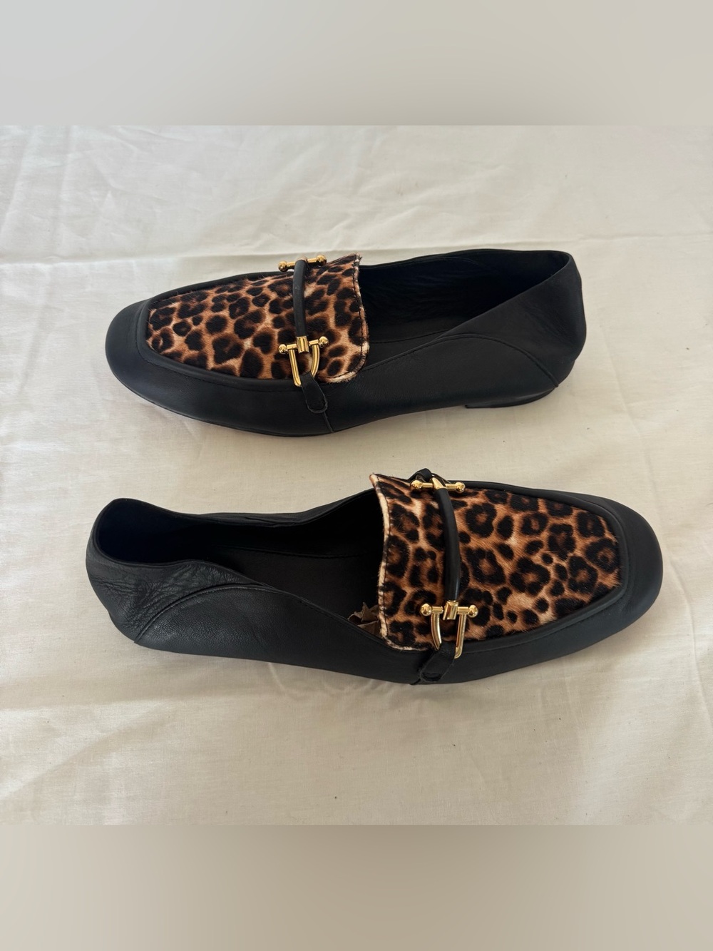 Clarks Black Leather Loafers with Leopard-Print Size 8M